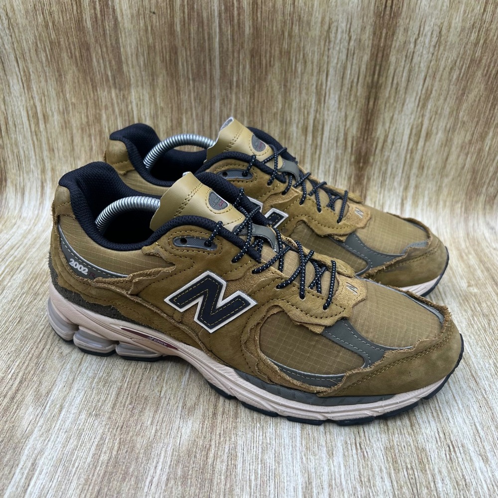 New Balance 2002R Protection Pack Men's Size 9 High Desert Suede Shoes M2002RDP